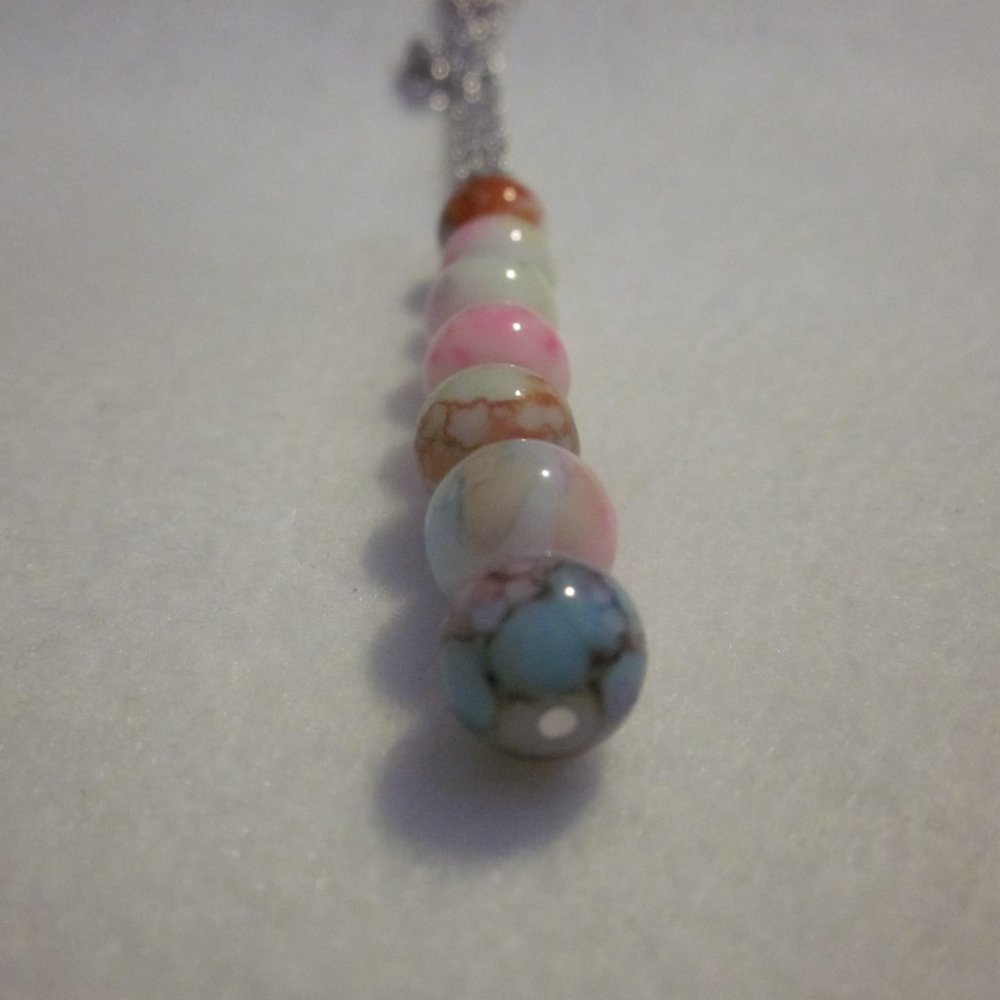 Multi Color Necklace - Picture 3 of 5